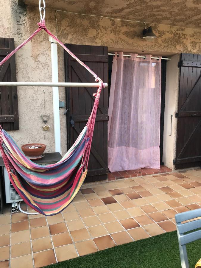 Maison "Les Vignes" Le Pradet Bagian luar foto